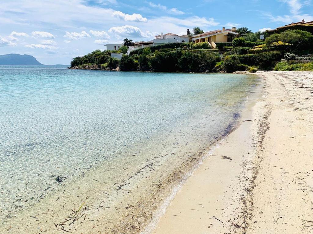 Aparthotel Residenze Il Girasole à Golfo Aranci Extérieur photo