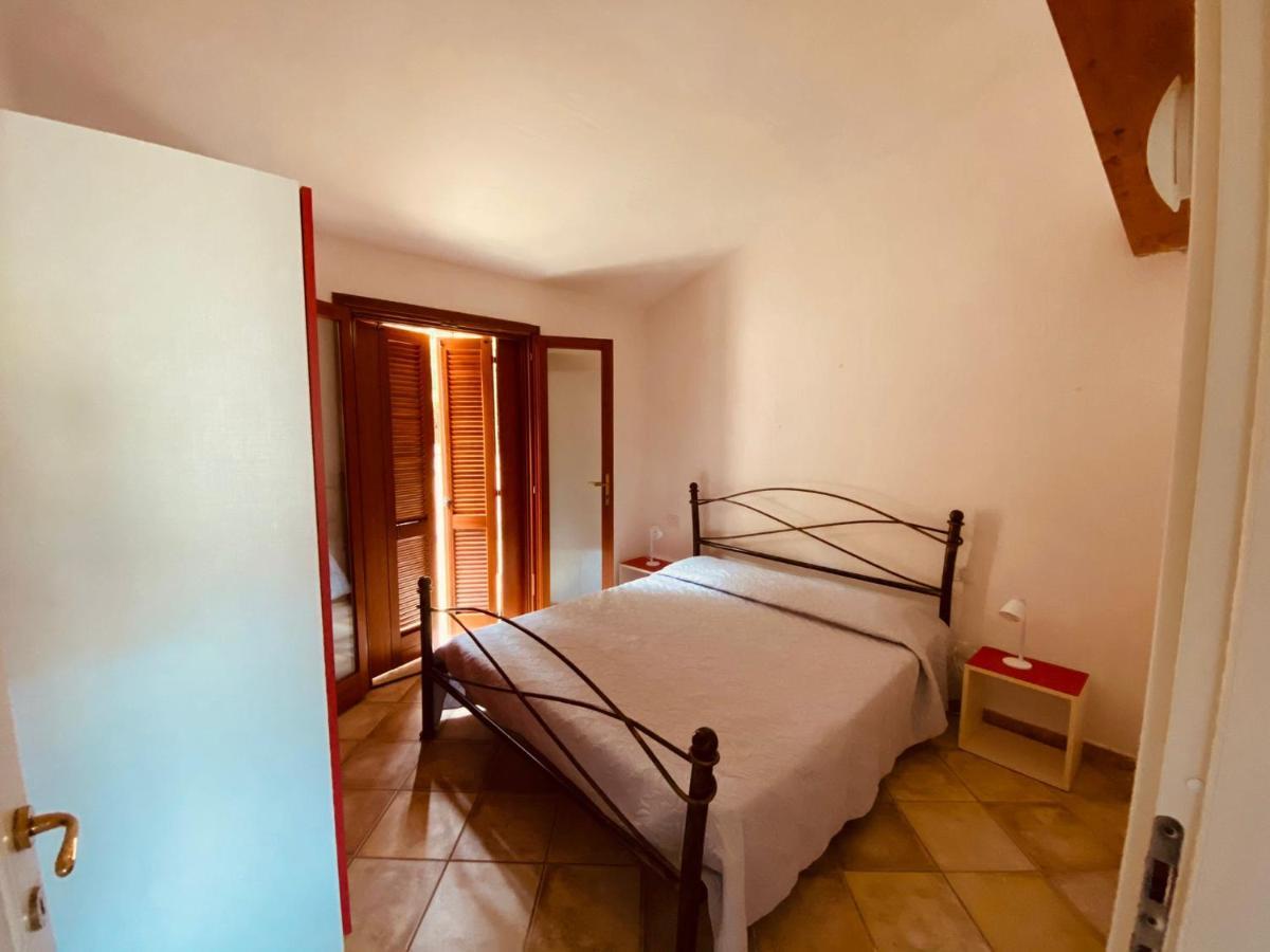 Aparthotel Residenze Il Girasole à Golfo Aranci Extérieur photo