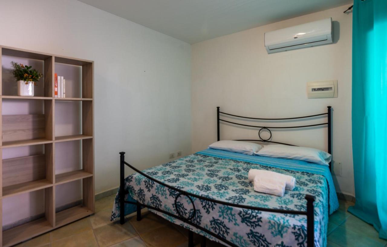 Aparthotel Residenze Il Girasole à Golfo Aranci Extérieur photo