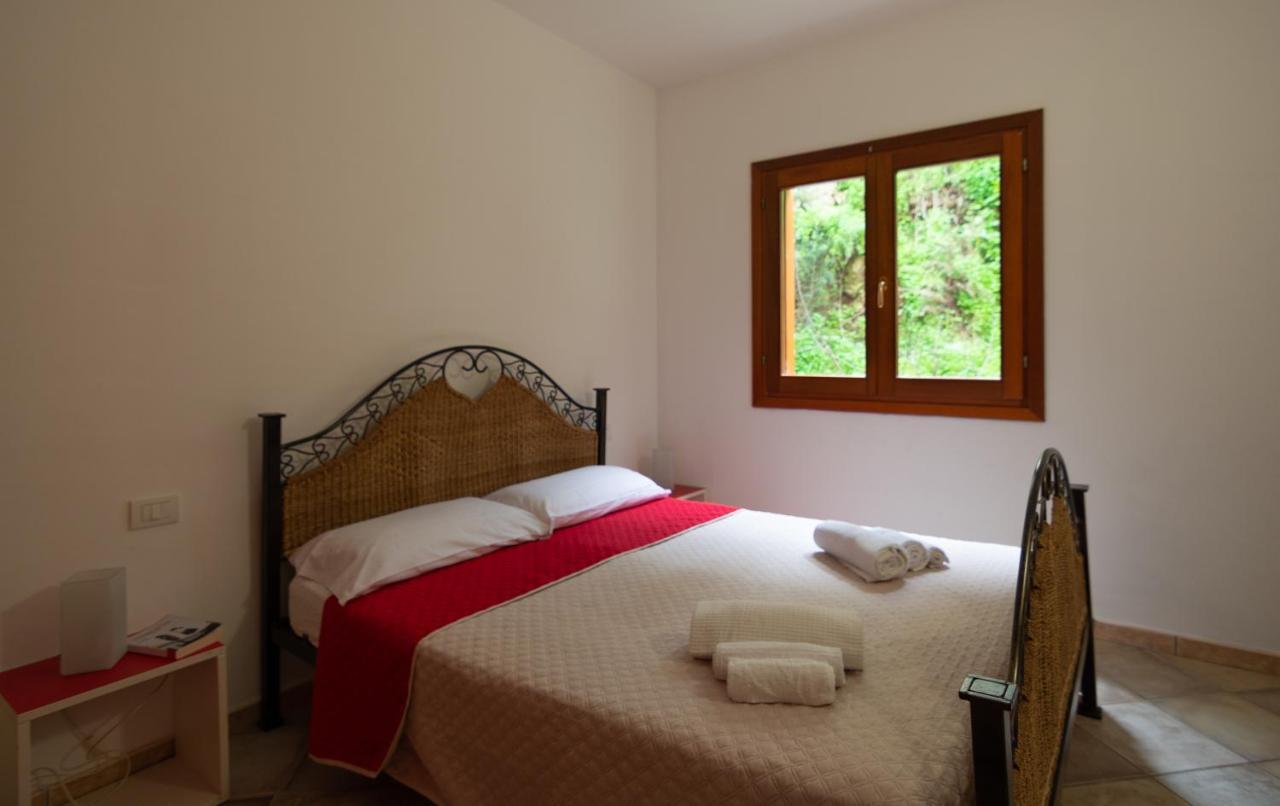 Aparthotel Residenze Il Girasole à Golfo Aranci Extérieur photo