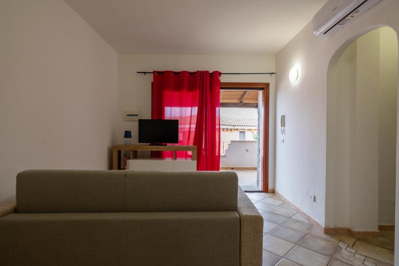 Aparthotel Residenze Il Girasole à Golfo Aranci Extérieur photo