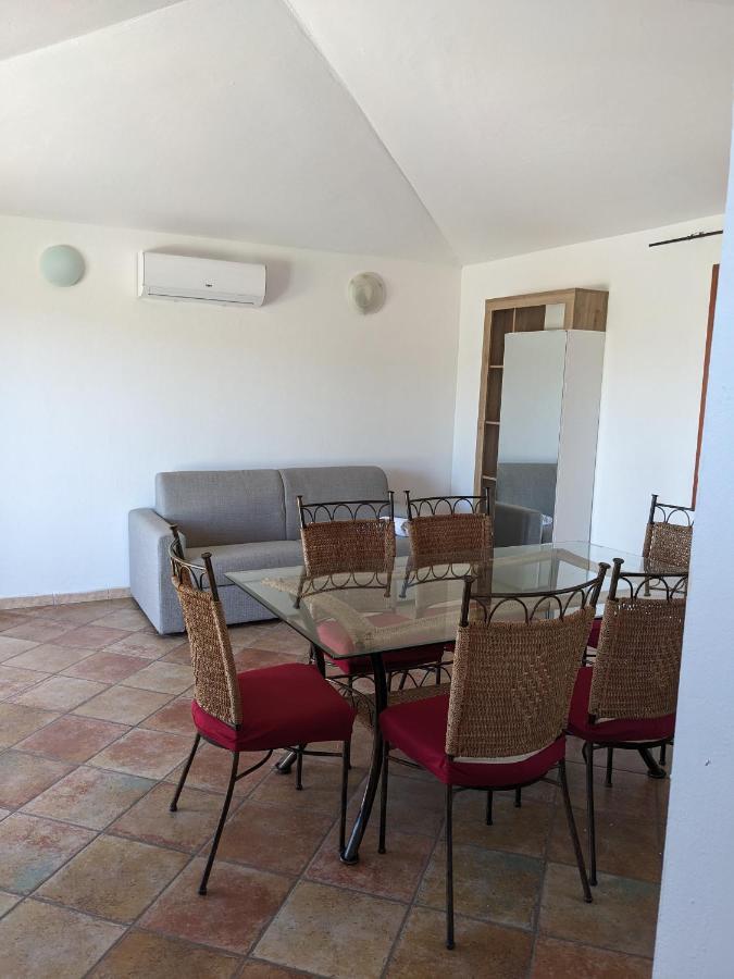 Aparthotel Residenze Il Girasole à Golfo Aranci Extérieur photo