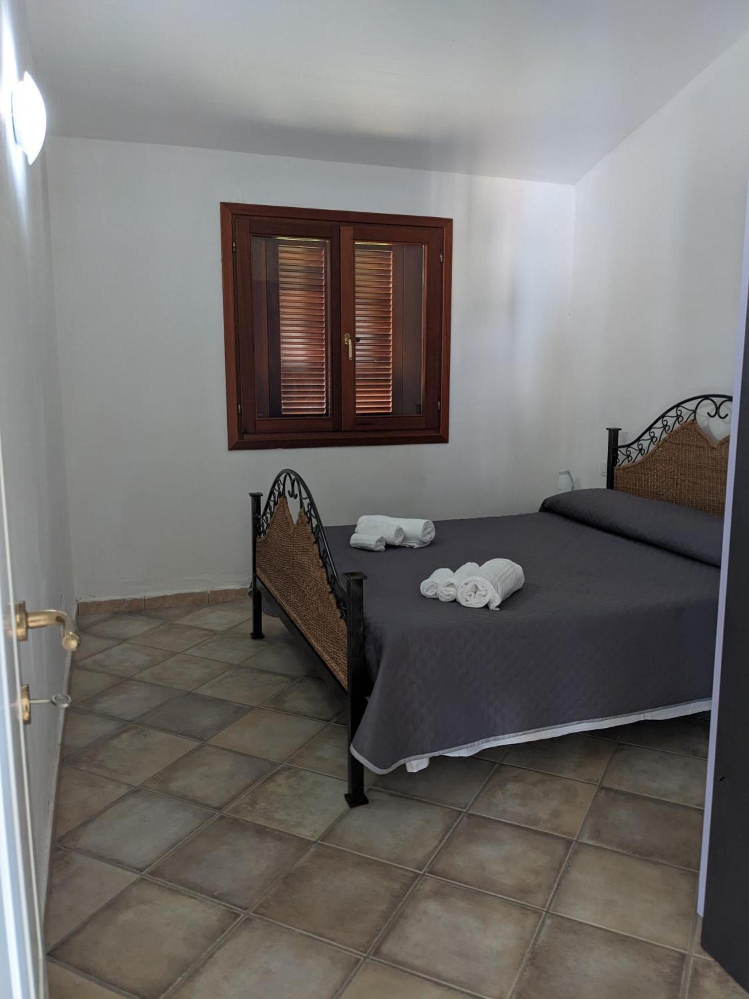 Aparthotel Residenze Il Girasole à Golfo Aranci Chambre photo