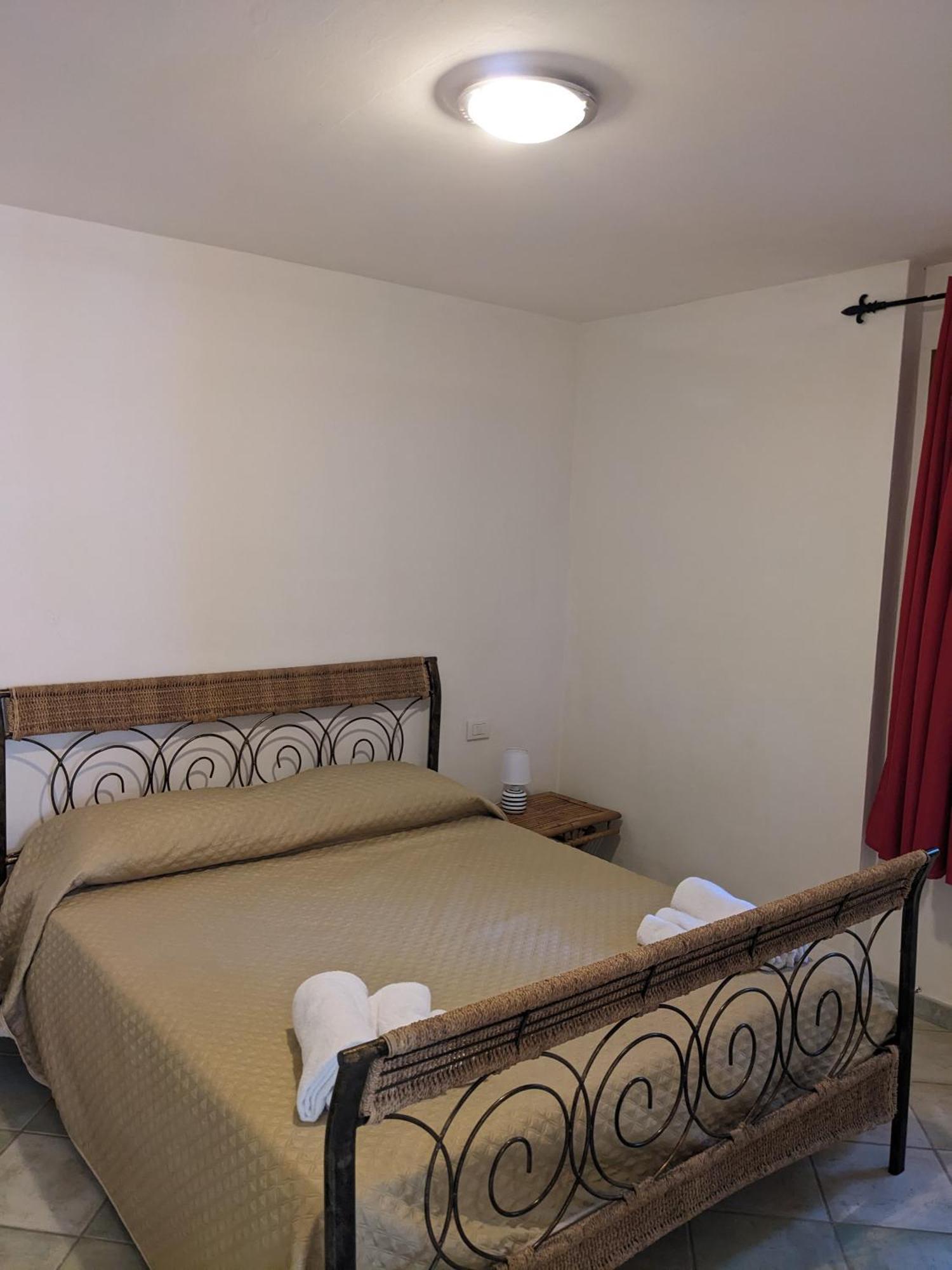 Aparthotel Residenze Il Girasole à Golfo Aranci Chambre photo