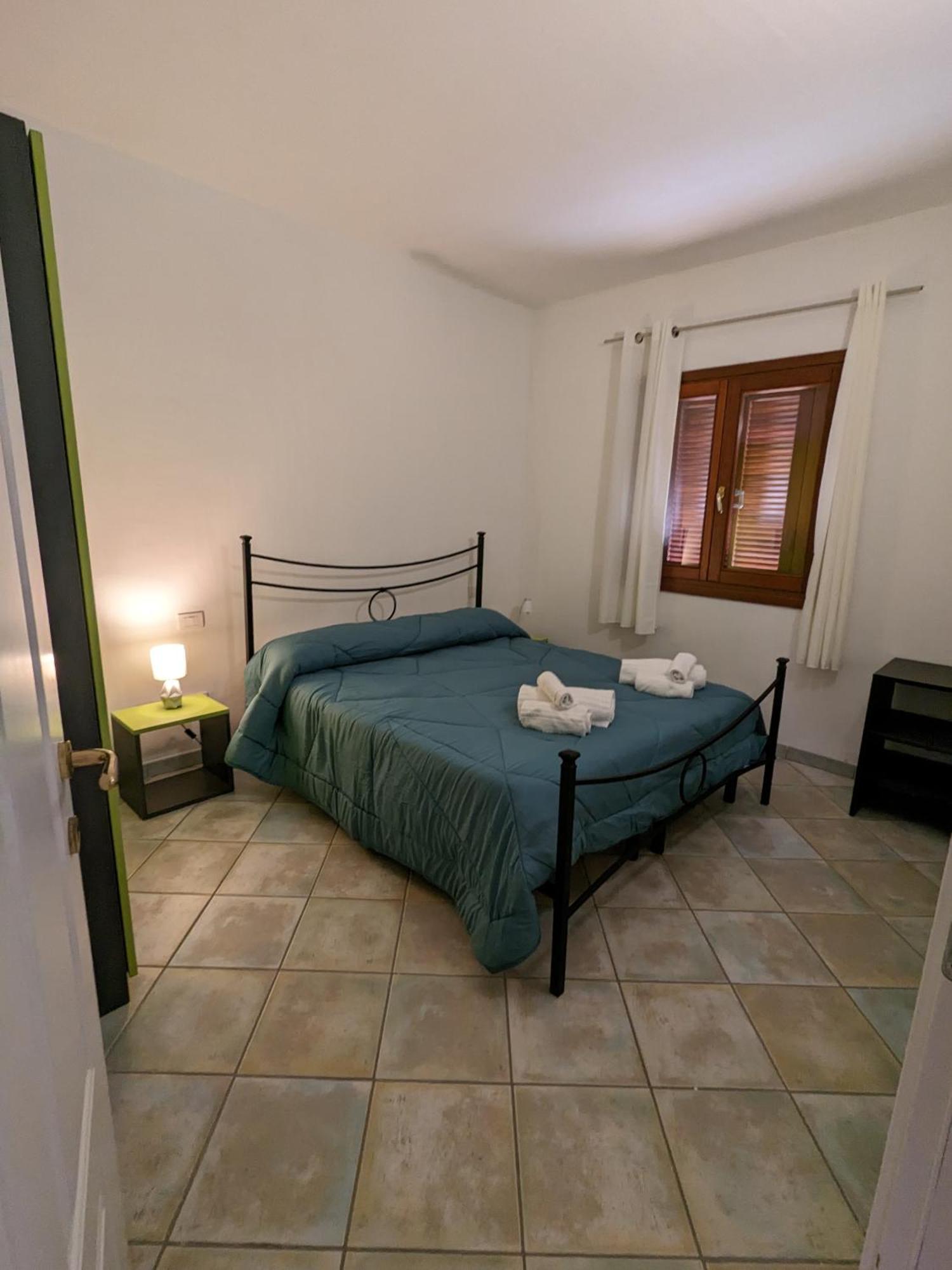 Aparthotel Residenze Il Girasole à Golfo Aranci Extérieur photo