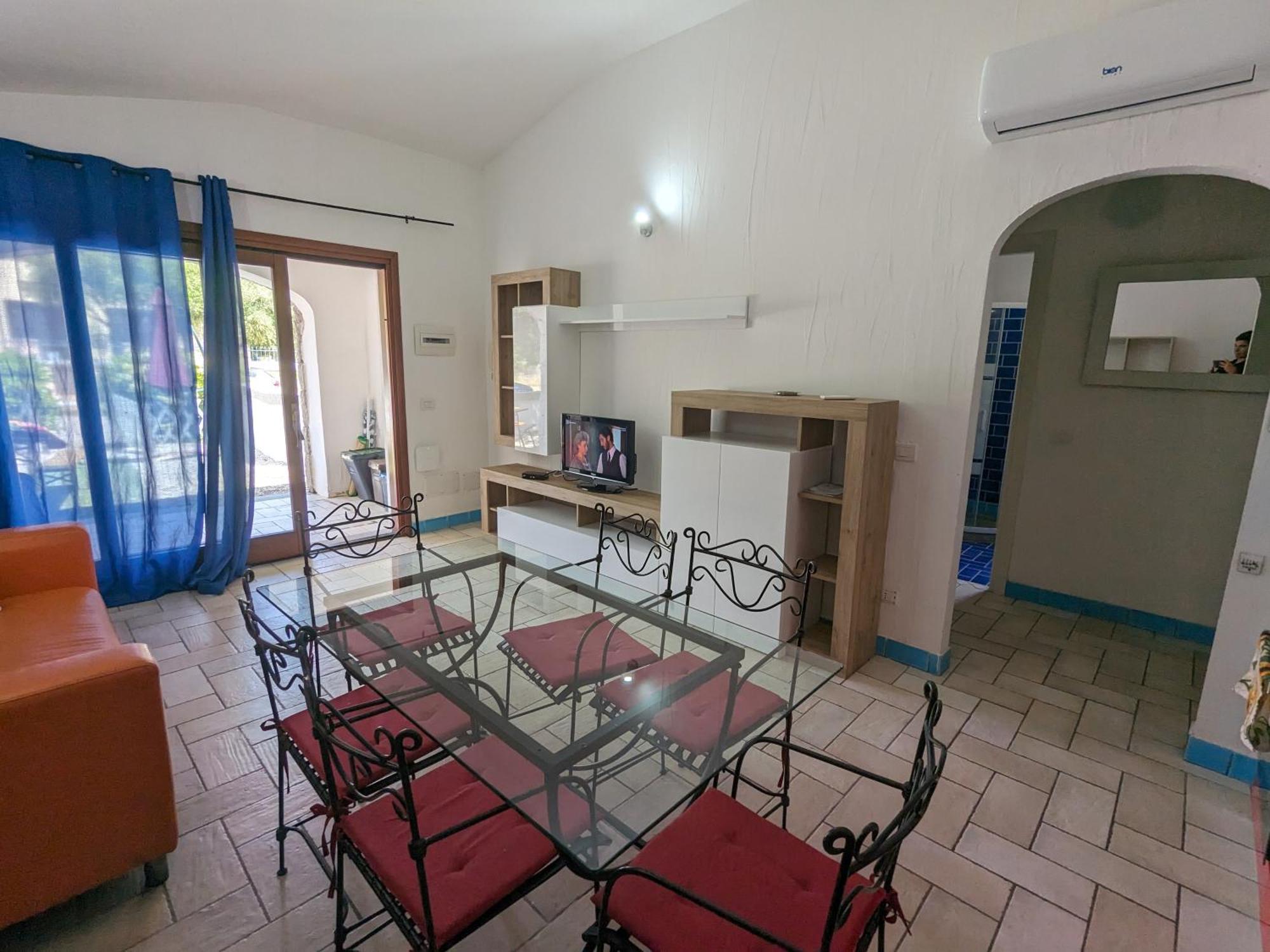 Aparthotel Residenze Il Girasole à Golfo Aranci Extérieur photo