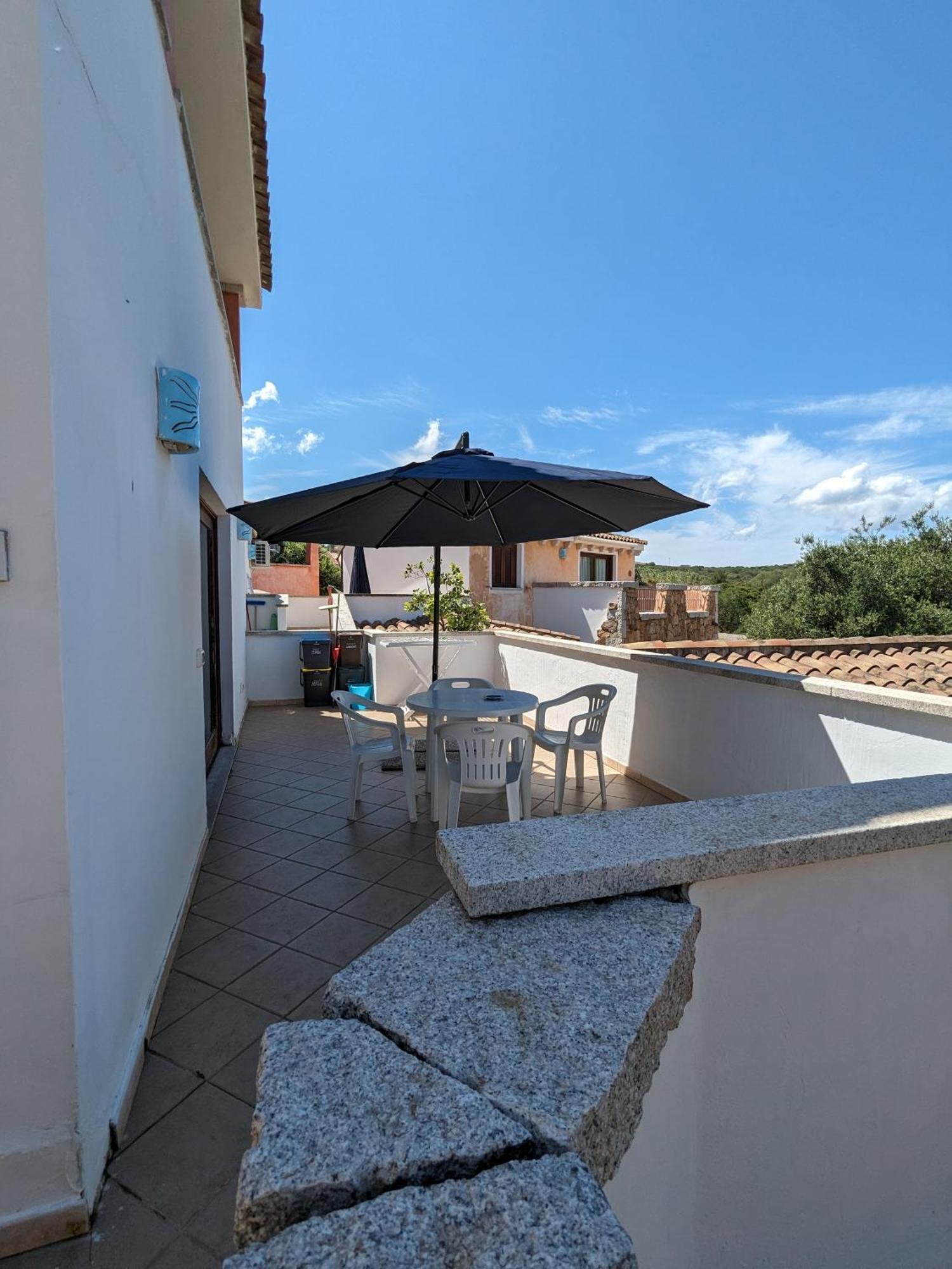 Aparthotel Residenze Il Girasole à Golfo Aranci Extérieur photo
